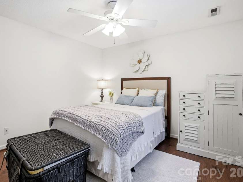 434 Chadmore Drive, Charlotte, NC 28270.  MLS# CAR4364807, YatesRealty ID 8438. 