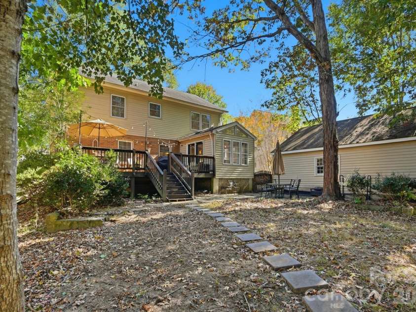 434 Chadmore Drive, Charlotte, NC 28270.  MLS# CAR4364807, YatesRealty ID 8438. 