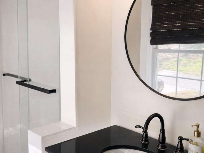 434 Chadmore Drive, Charlotte, NC 28270.  MLS# CAR4364807, YatesRealty ID 8438. Stylish vanity