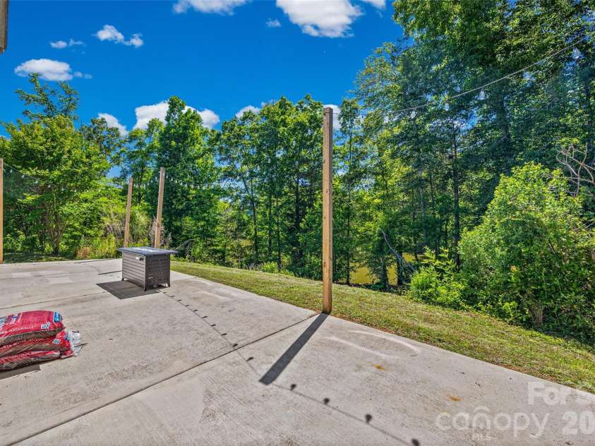 1158 Whitehall Hill Road, York, SC 29745.  MLS# CAR4381908, YatesRealty ID 8439. 