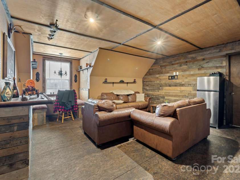 515 Brawley Road, Cleveland, NC 27013.  MLS# CAR4220635, YatesRealty ID 844. Bonus Upper