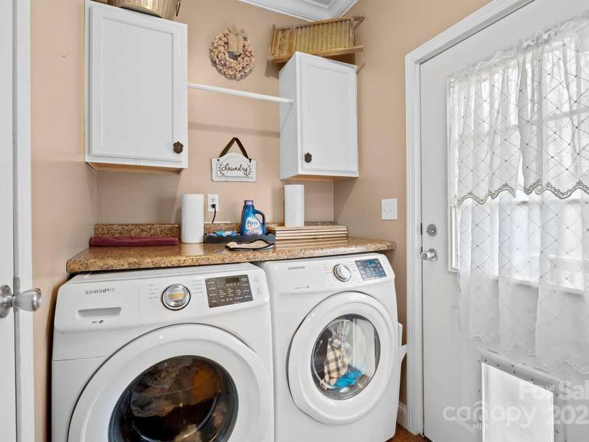 515 Brawley Road, Cleveland, NC 27013.  MLS# CAR4220635, YatesRealty ID 844. Laundry