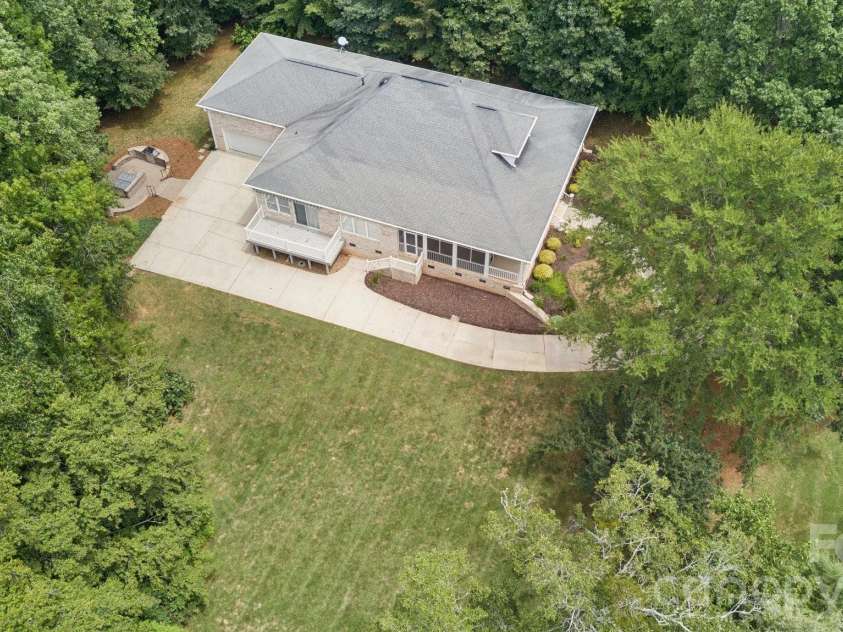 8834 Wingard Road, Waxhaw, NC 28173.  MLS# CAR4357516, YatesRealty ID 8440. 