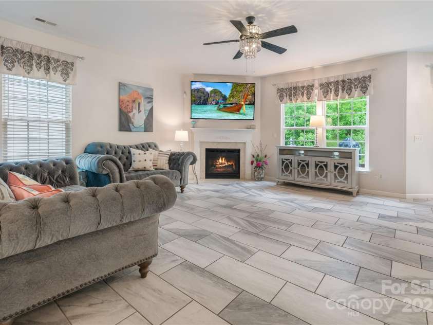 16219 Long Talon Way, Charlotte, NC 28273.  MLS# CAR4248140, YatesRealty ID 8444. 