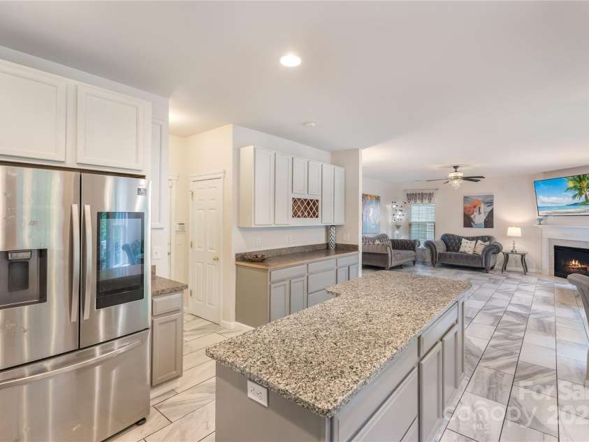 16219 Long Talon Way, Charlotte, NC 28273.  MLS# CAR4248140, YatesRealty ID 8444. 