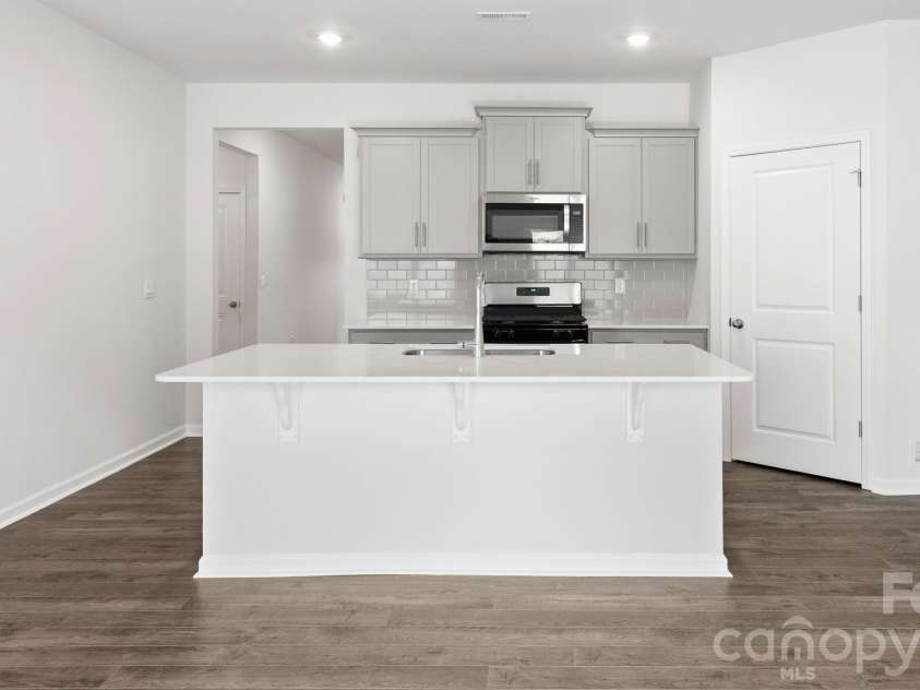 111 Ridgehaven Drive, Waynesville, NC 28786.  MLS# CAR4329129, YatesRealty ID 8446. 