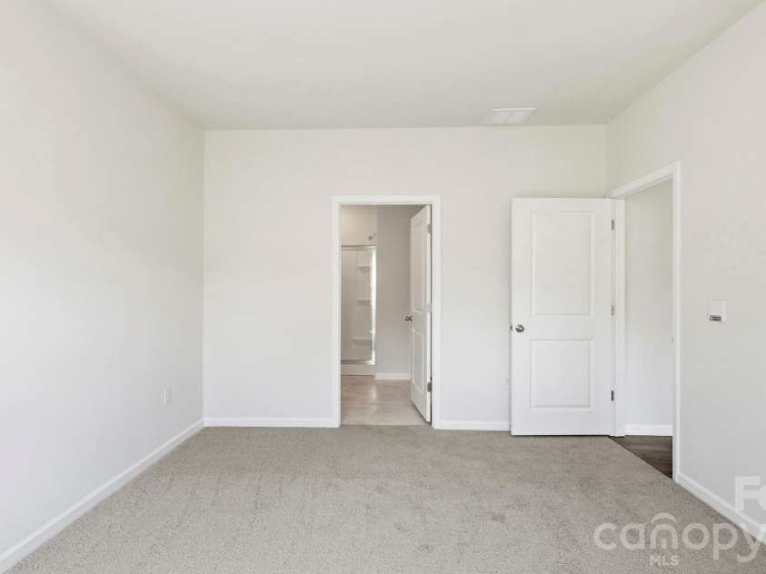 111 Ridgehaven Drive, Waynesville, NC 28786.  MLS# CAR4329129, YatesRealty ID 8446. 
