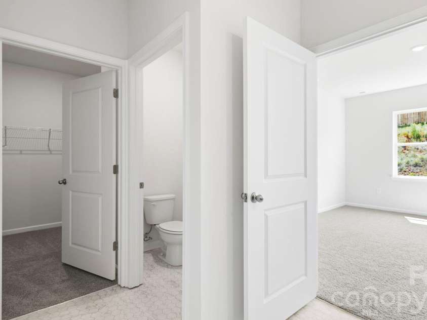 111 Ridgehaven Drive, Waynesville, NC 28786.  MLS# CAR4329129, YatesRealty ID 8446. 