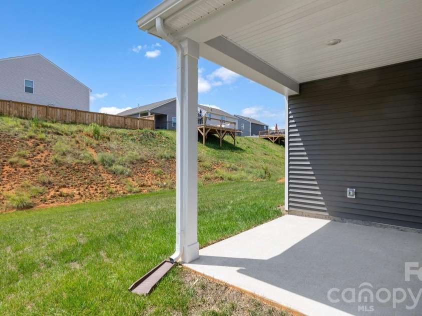111 Ridgehaven Drive, Waynesville, NC 28786.  MLS# CAR4329129, YatesRealty ID 8446. 