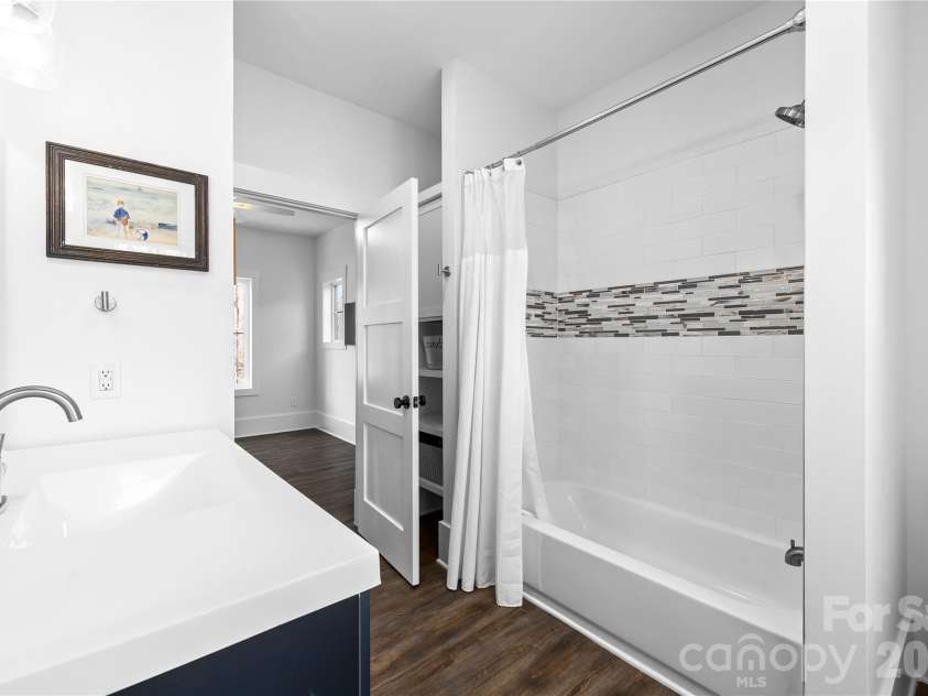 1543 Withers Drive, Denver, NC 28037.  MLS# CAR4340295, YatesRealty ID 8447. 