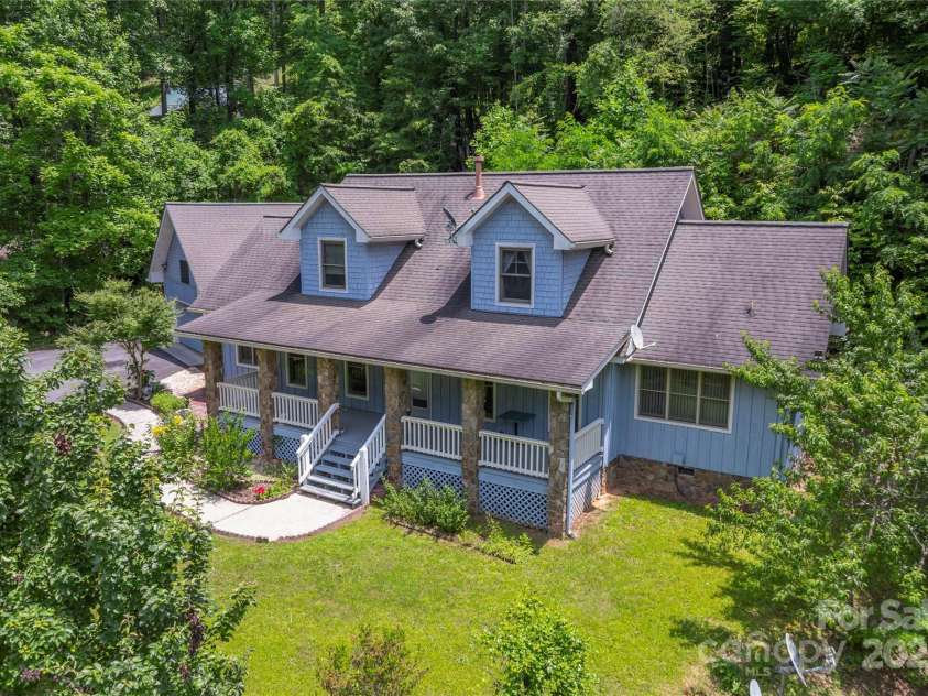 98 Choga Ridge, Whittier, NC 28789.  MLS# CAR4270600, YatesRealty ID 845. 