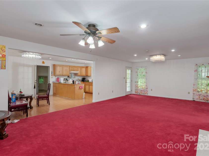 98 Choga Ridge, Whittier, NC 28789.  MLS# CAR4270600, YatesRealty ID 845. 