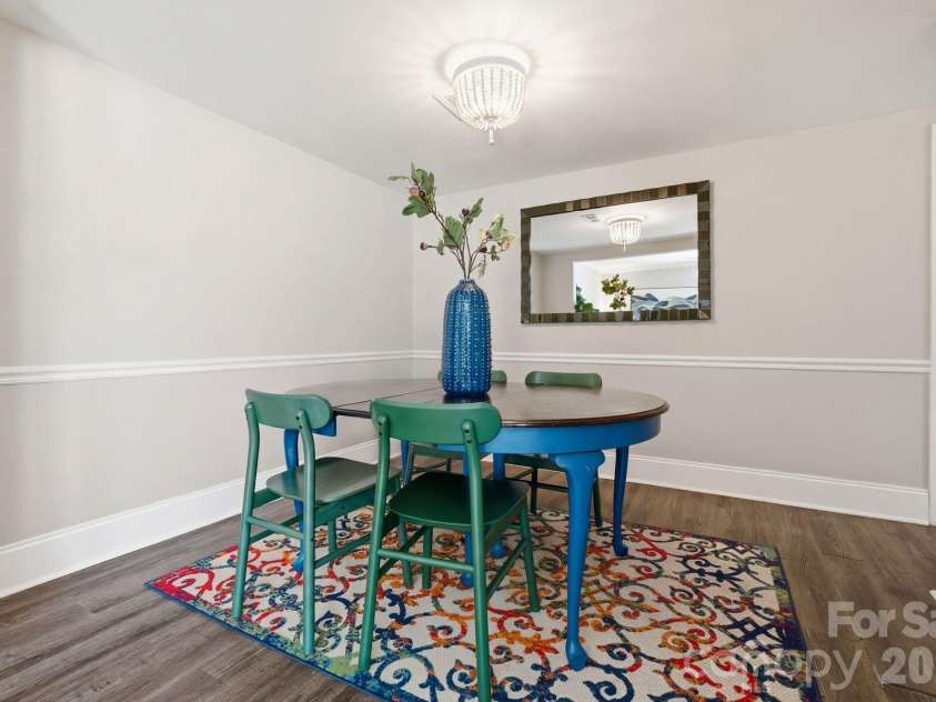 8033 Regent Park Lane, Charlotte, NC 28210.  MLS# CAR4359200, YatesRealty ID 8452. 