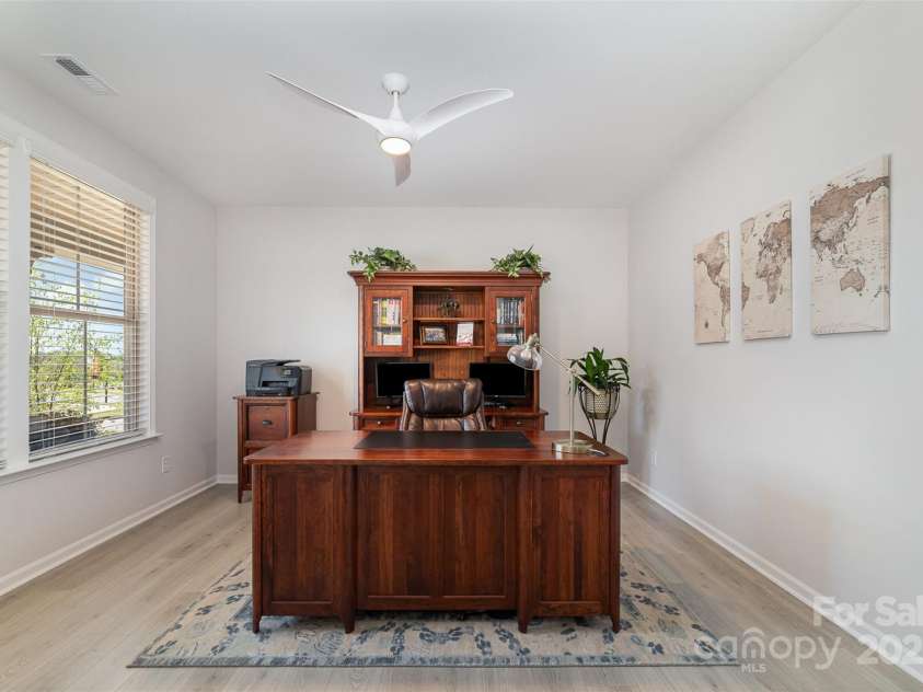 109 Crossvine Drive, Mooresville, NC 28117.  MLS# CAR4246209, YatesRealty ID 8453. 