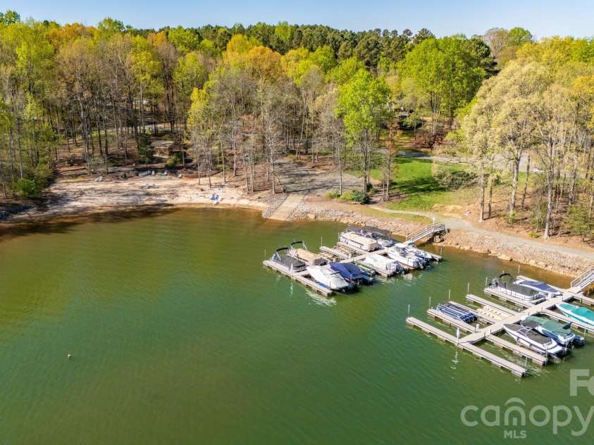 345 Beaten Path Road, Mooresville, NC 28117.  MLS# CAR4363250, YatesRealty ID 8454. 