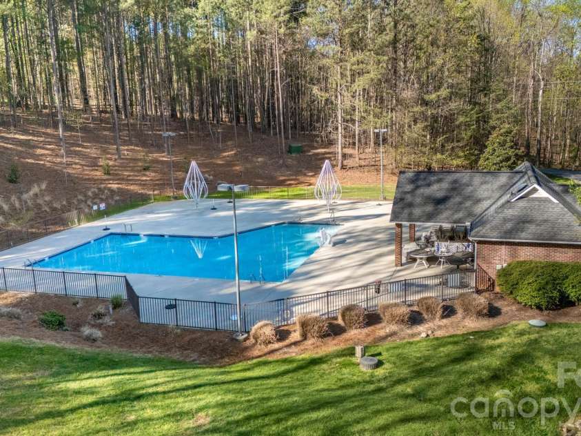 345 Beaten Path Road, Mooresville, NC 28117.  MLS# CAR4363250, YatesRealty ID 8454. 