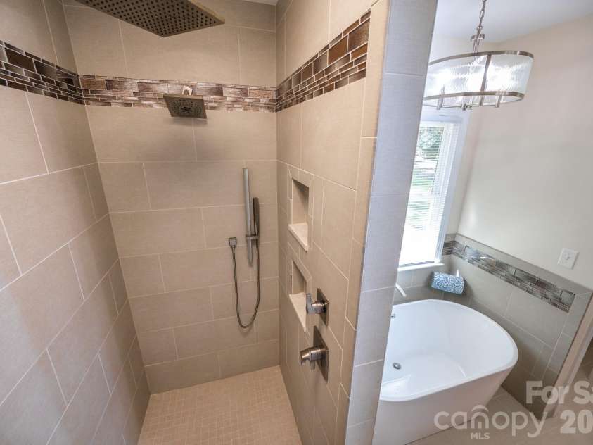 345 Beaten Path Road, Mooresville, NC 28117.  MLS# CAR4363250, YatesRealty ID 8454. 