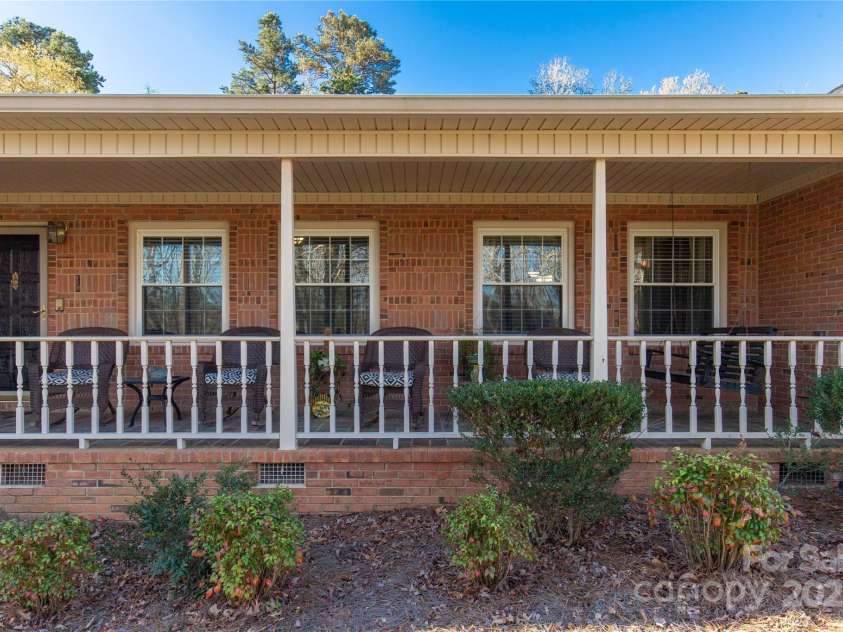 363 Arrowood Avenue, Lancaster, SC 29720.  MLS# CAR4234810, YatesRealty ID 8454. 