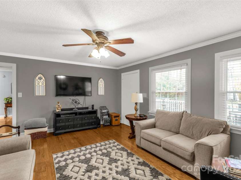 363 Arrowood Avenue, Lancaster, SC 29720.  MLS# CAR4234810, YatesRealty ID 8454. 