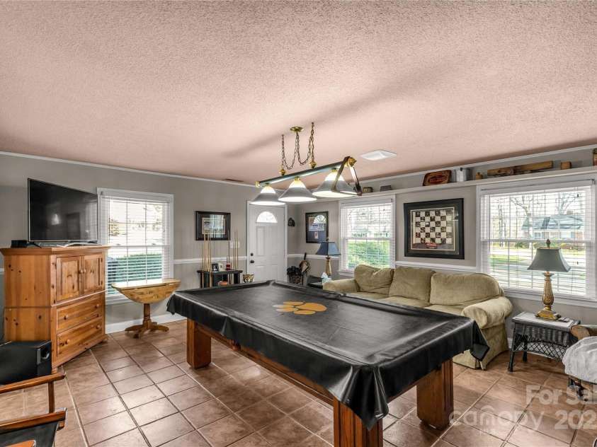 363 Arrowood Avenue, Lancaster, SC 29720.  MLS# CAR4234810, YatesRealty ID 8454. 