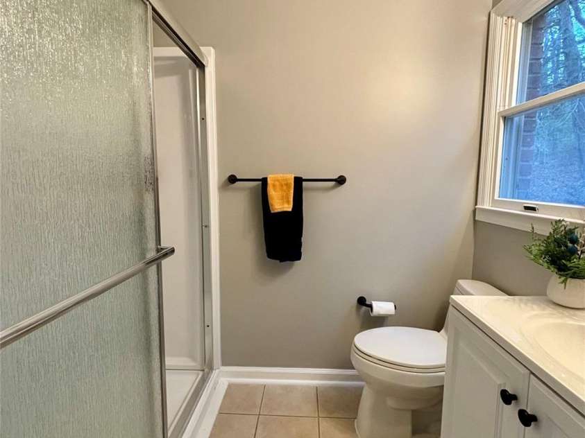 328 Melody Lane, Saluda, NC 28773.  MLS# CAR4282842, YatesRealty ID 8455. Master Bath