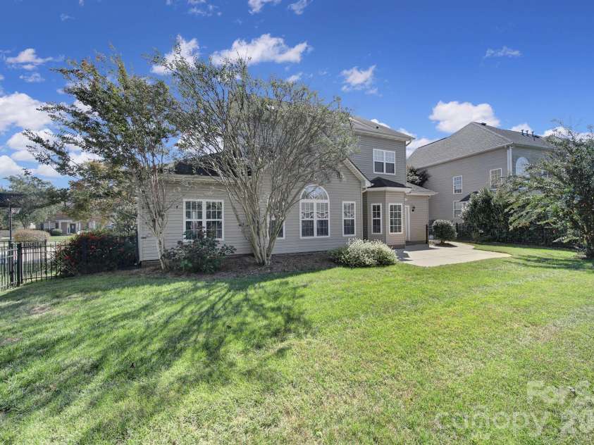 115 Lamplighter Lane, Mooresville, NC 28115.  MLS# CAR4351586, YatesRealty ID 8456. Backyard