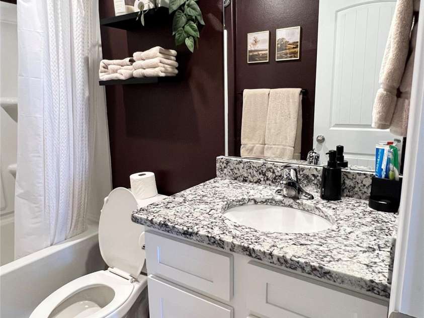 329 Aniston Lane, Shelby, NC 28152.  MLS# CAR4225961, YatesRealty ID 8457. Secondary Full Bath on Upper Level