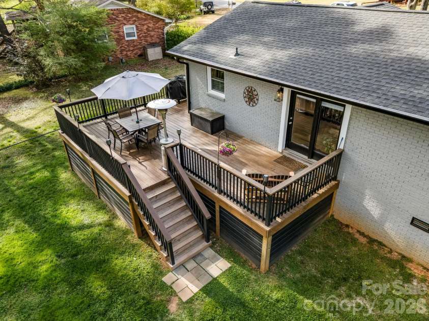 206 Cottage Place, York, SC 29745.  MLS# CAR4360174, YatesRealty ID 8458. 