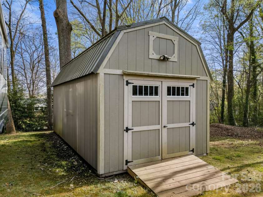 206 Cottage Place, York, SC 29745.  MLS# CAR4360174, YatesRealty ID 8458. 