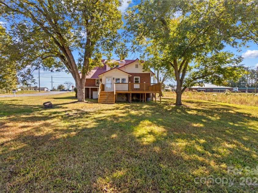 1675 Main Street, China Grove, NC 28023.  MLS# CAR4314246, YatesRealty ID 846. 