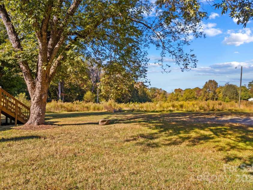 1675 Main Street, China Grove, NC 28023.  MLS# CAR4314246, YatesRealty ID 846. 