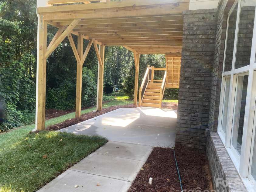 183 Chaska Loop, Troutman, NC 28166.  MLS# CAR4364790, YatesRealty ID 8461. 