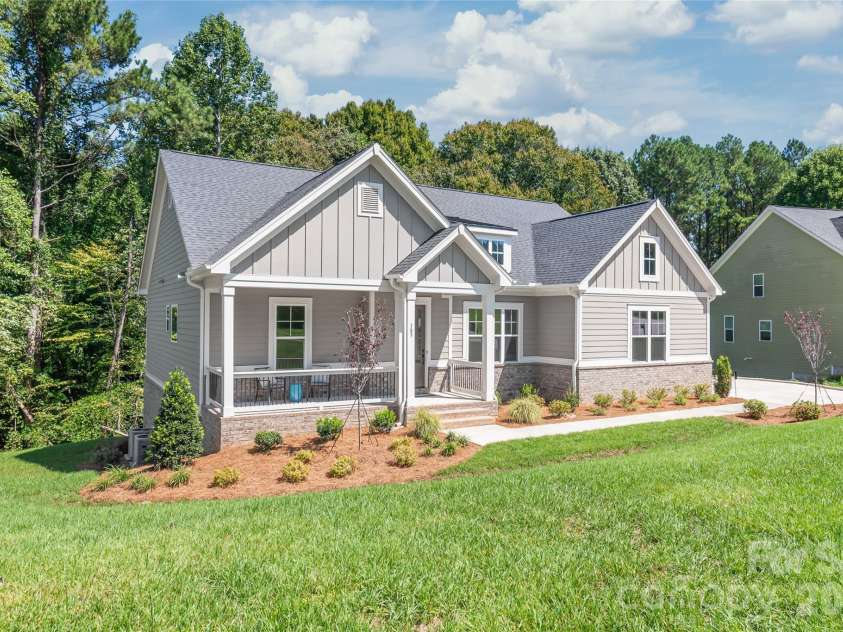 183 Chaska Loop, Troutman, NC 28166.  MLS# CAR4364790, YatesRealty ID 8461. 
