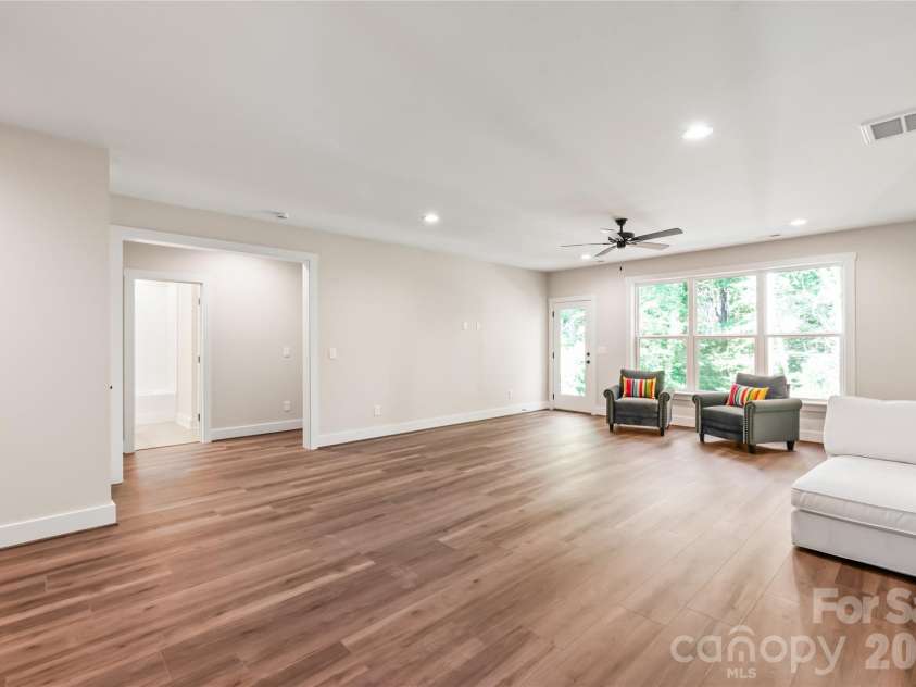 183 Chaska Loop, Troutman, NC 28166.  MLS# CAR4364790, YatesRealty ID 8461. 