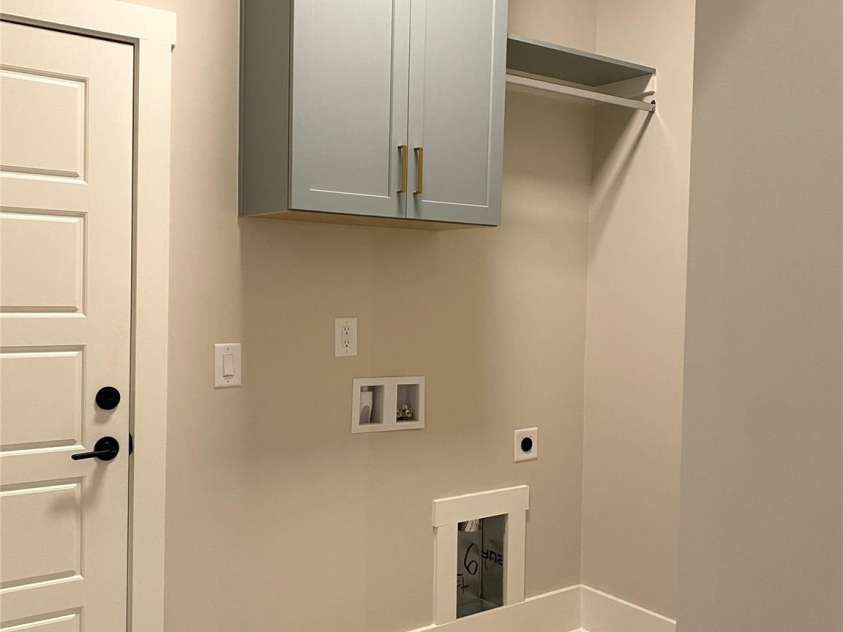 183 Chaska Loop, Troutman, NC 28166.  MLS# CAR4364790, YatesRealty ID 8461. Laundry Room