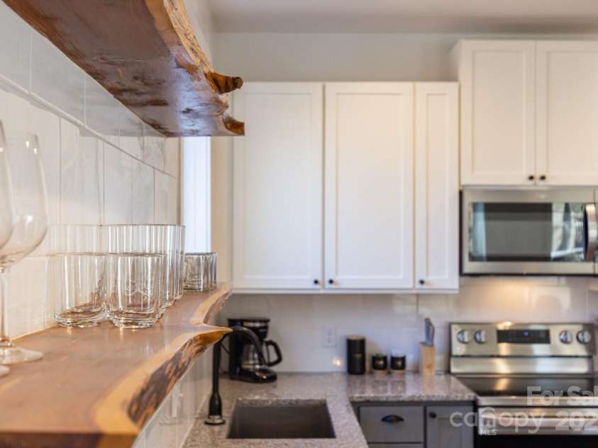 202, 204, 205, 208 Ashby Cottage Lane, Woodfin, NC 28804.  MLS# CAR4243336, YatesRealty ID 8461. 