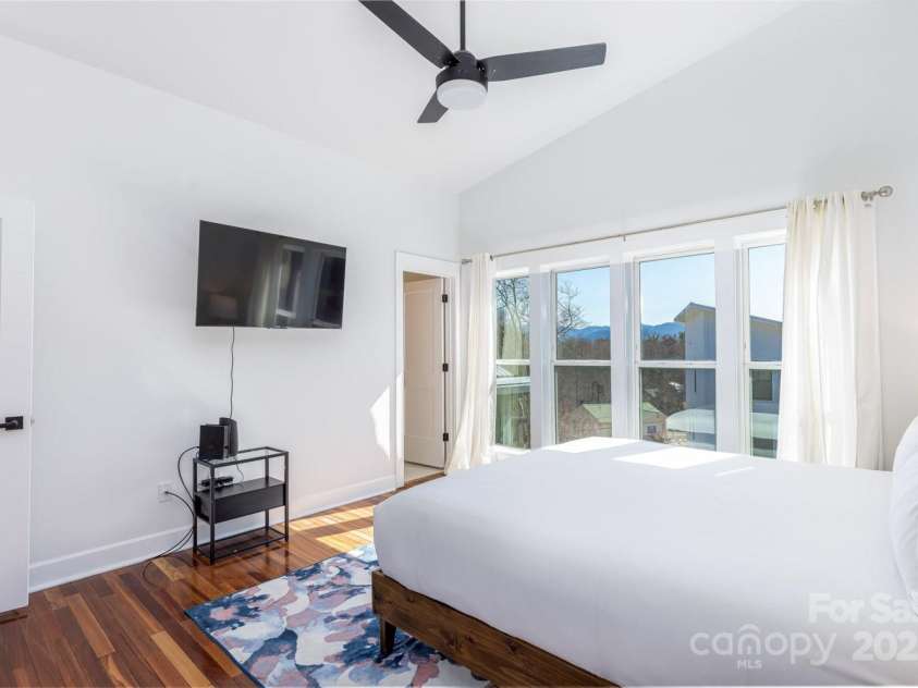 202, 204, 205, 208 Ashby Cottage Lane, Woodfin, NC 28804.  MLS# CAR4243336, YatesRealty ID 8461. 