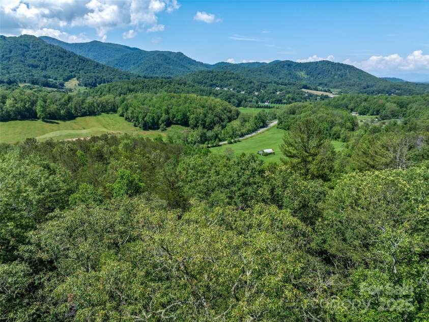 1384 Barnardsville Highway, Barnardsville, NC 28709.  MLS# CAR4251494, YatesRealty ID 8462. 