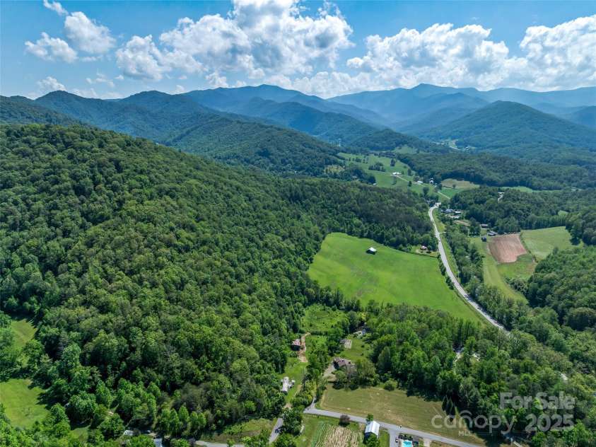 1384 Barnardsville Highway, Barnardsville, NC 28709.  MLS# CAR4251494, YatesRealty ID 8462. 
