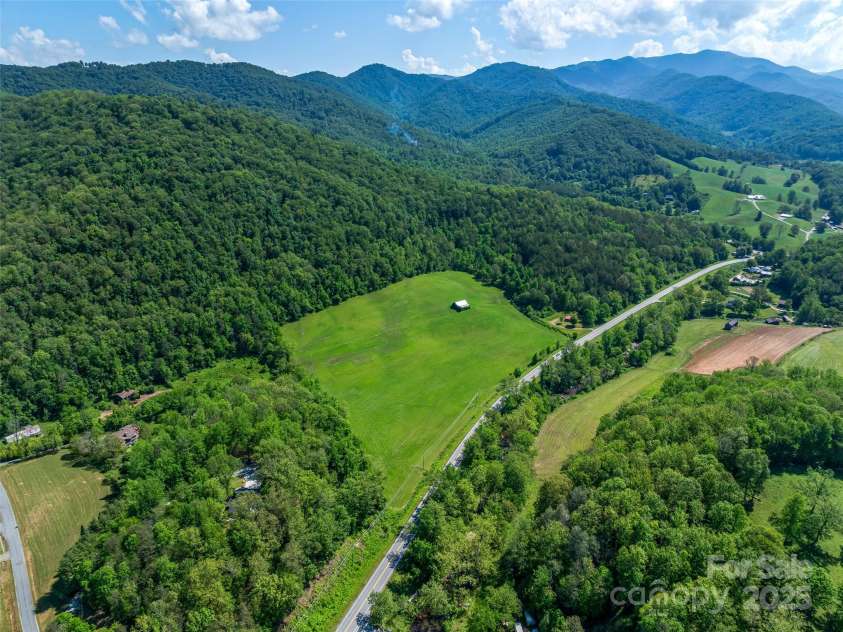 1384 Barnardsville Highway, Barnardsville, NC 28709.  MLS# CAR4251494, YatesRealty ID 8462. 