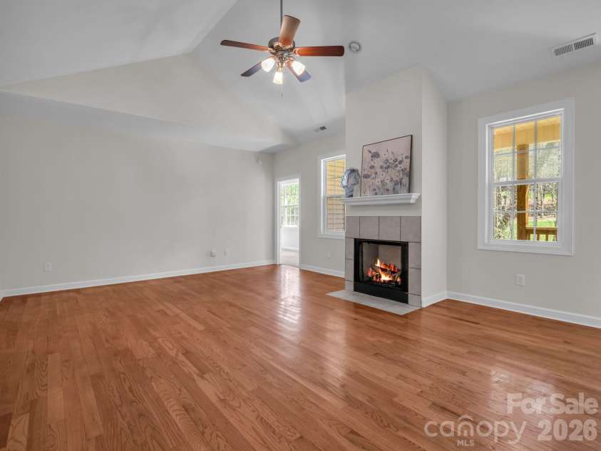 7 Saint Andrews Road, Arden, NC 28704.  MLS# CAR4304401, YatesRealty ID 8462. Fresh Paint Throuhout!