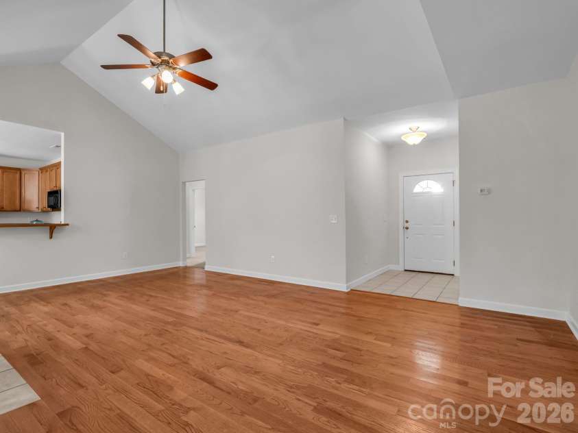 7 Saint Andrews Road, Arden, NC 28704.  MLS# CAR4304401, YatesRealty ID 8462. Hard wood flooring with tile front entry.