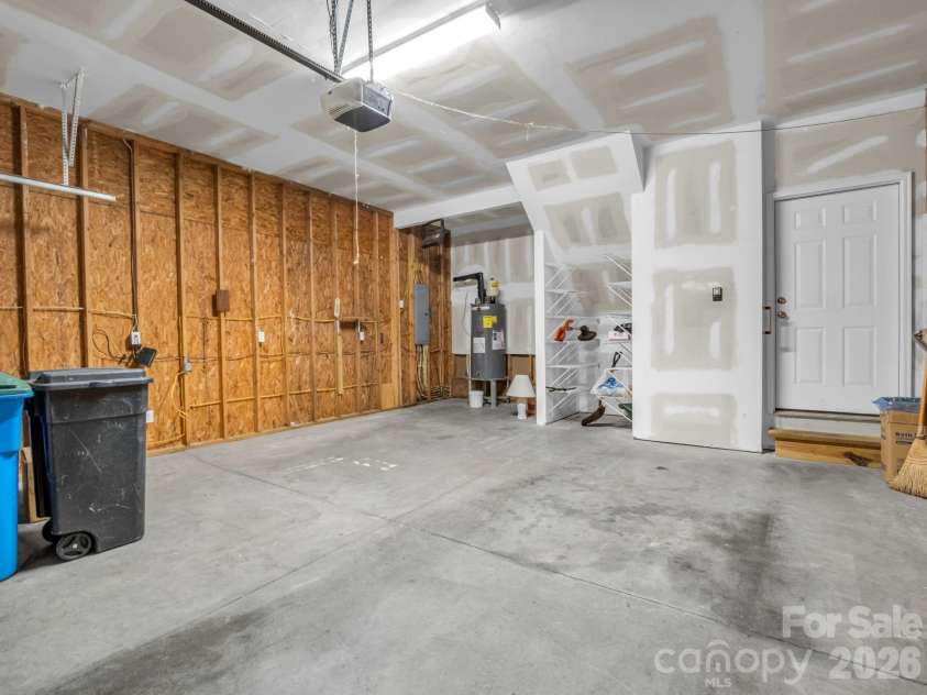 7 Saint Andrews Road, Arden, NC 28704.  MLS# CAR4304401, YatesRealty ID 8462. Two Car Garage