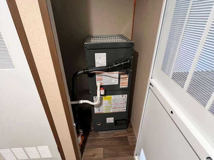 29 Francis Street, Marion, NC 28752.  MLS# CAR4232166, YatesRealty ID 8464. Heat pump