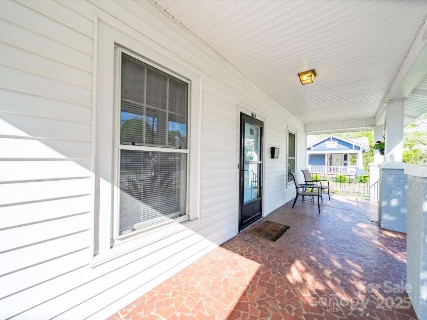 1114 Herrin Avenue, Charlotte, NC 28205.  MLS# CAR4241524, YatesRealty ID 8467. 