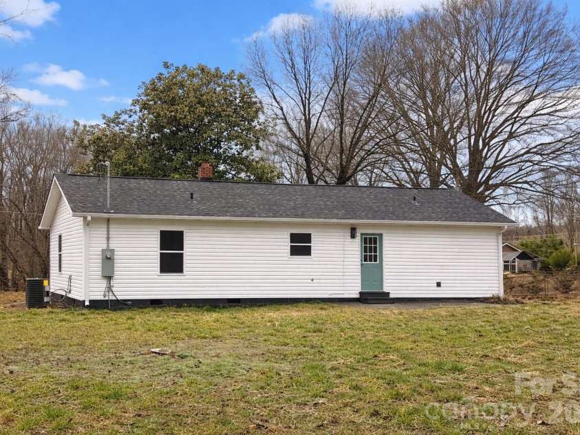 112 Harmony Trail, Gastonia, NC 28056.  MLS# CAR4350947, YatesRealty ID 8467. Rear Exterior