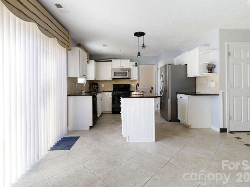 3310 Arbor Pointe Drive, Indian Trail, NC 28079.  MLS# CAR4351300, YatesRealty ID 8468. 