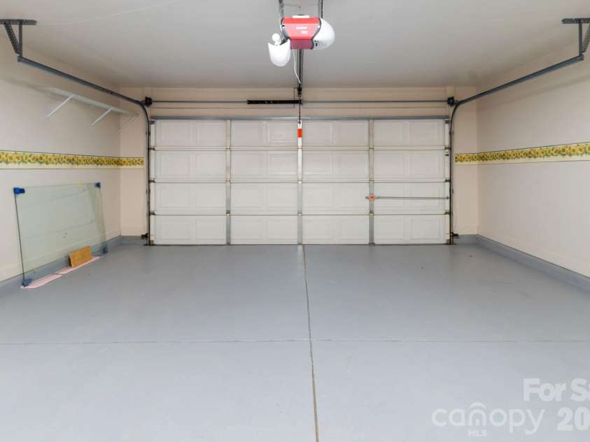 3310 Arbor Pointe Drive, Indian Trail, NC 28079.  MLS# CAR4351300, YatesRealty ID 8468. Fully finishes garage large garage
