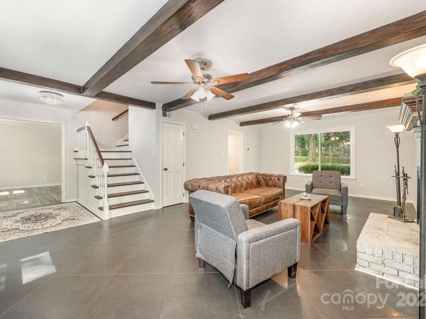 8936 Rittenhouse Circle, Charlotte, NC 28270.  MLS# CAR4248901, YatesRealty ID 8468. 