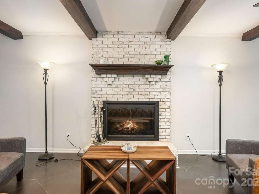 8936 Rittenhouse Circle, Charlotte, NC 28270.  MLS# CAR4248901, YatesRealty ID 8468. 